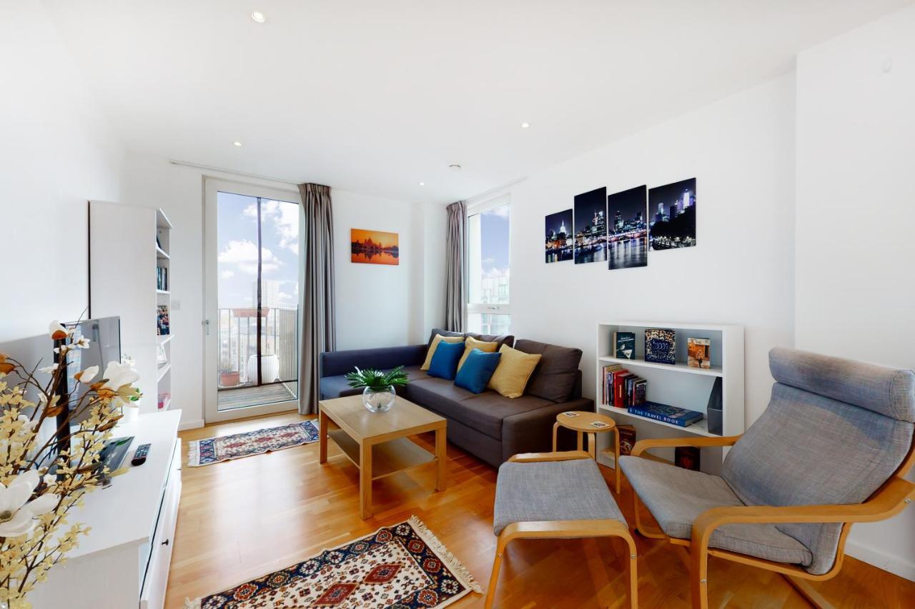 Lovely 2 Bedroom Flat With Balcony In Stratford London Luaran gambar