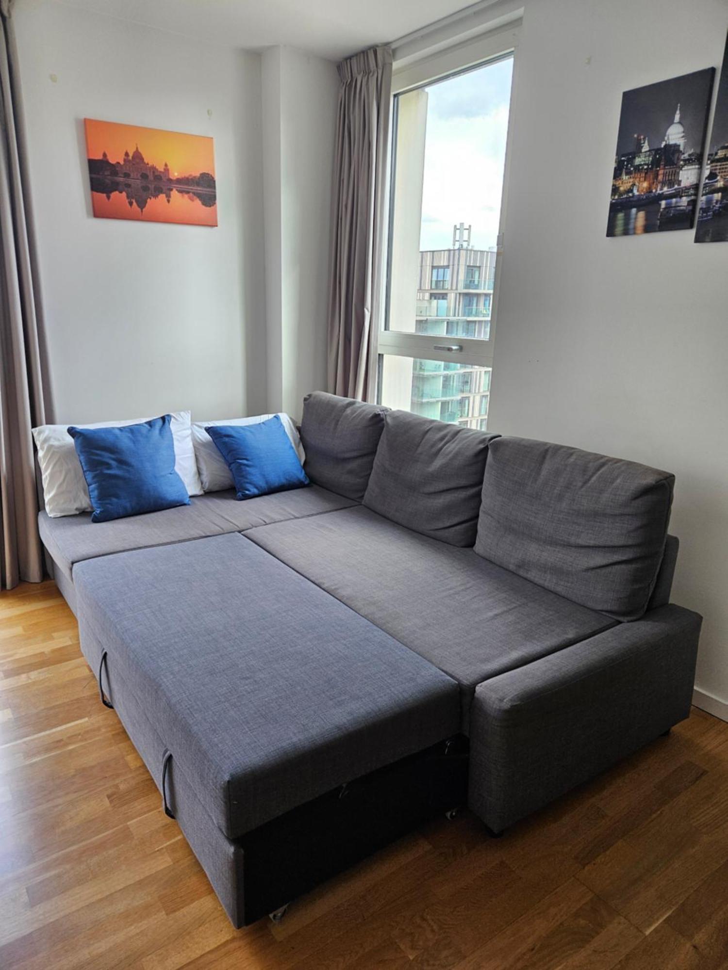 Lovely 2 Bedroom Flat With Balcony In Stratford London Luaran gambar